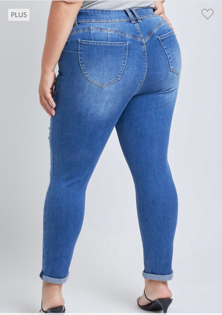 Vesey Plus Size Cuffed Ankle Jean