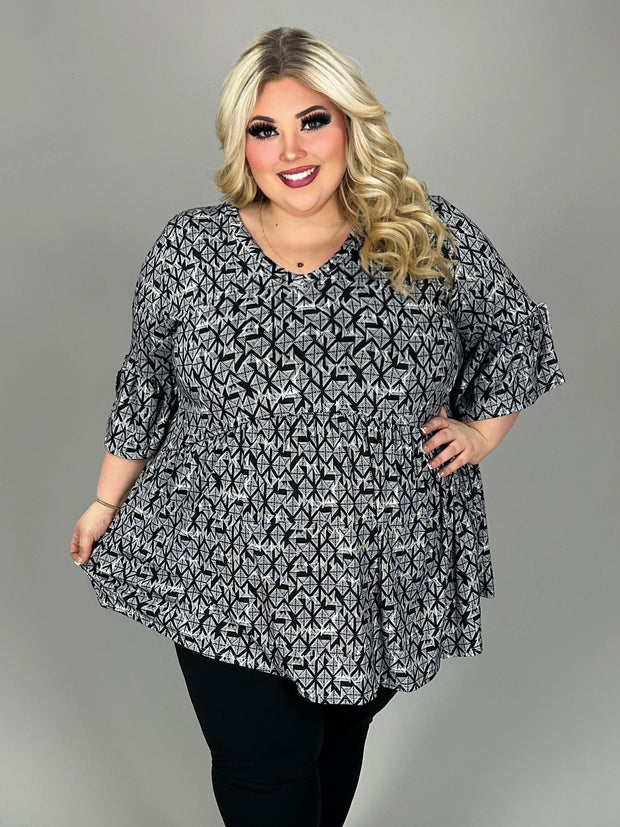 39 PQ  [Triangle Madness} Black & White Triangle Printed V-Neck Babydoll Top EXTENDED PLUS SIZE 1X 2X 3X 4X 5X