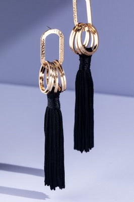 EARRINGS {In Command} Gold Interlinked Hoop Earrings w/ Black Tassels