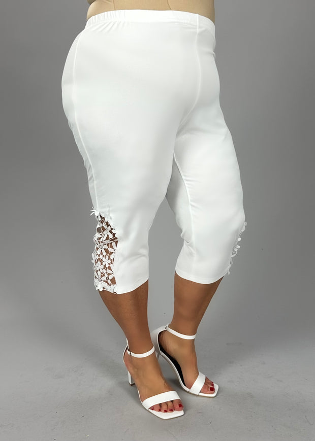 BT-P {Keep Walking} White Capri Leggings w/Floral Side CW EXTENDED PLUS SIZE 3X 4X