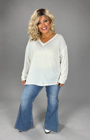 30 SD {Comfy Glam} VOCAL Off White Rhinestone V-Neck Top PLUS SIZE XL 2X 3X