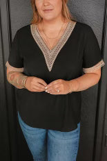 30 SD {Sweetest Touch} Black Lace Trim V-Neck Top PLUS SIZE 3X