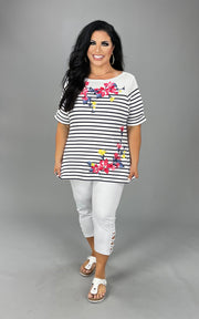 SALE!! PSS-A  M-109 {Karen Scott} White Striped Floral Top Retail $36.5