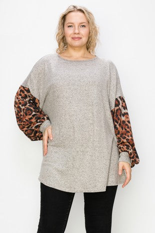 34 CP {Keeping Score} Grey Tunic w/Brown Leopard Sleeves EXTENDED PLUS SIZE 3X 4X 5X