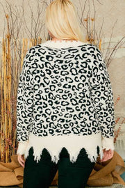 25 CP-E {Sweet One} Black White Animal Sweater PLUS SIZE XL/2X 2X/3X